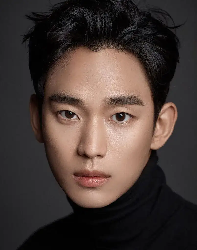 New Claims Emerge About Kim Sae Ron’s Controversial Statement Regarding the Viral Intimate Picture With Kim Soo Hyun