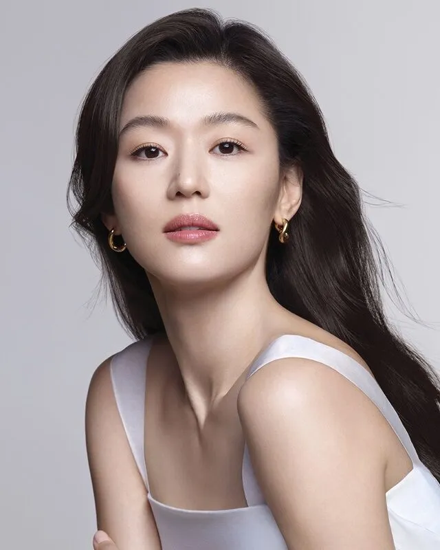 Actress Jun Ji Hyun | La Mer
