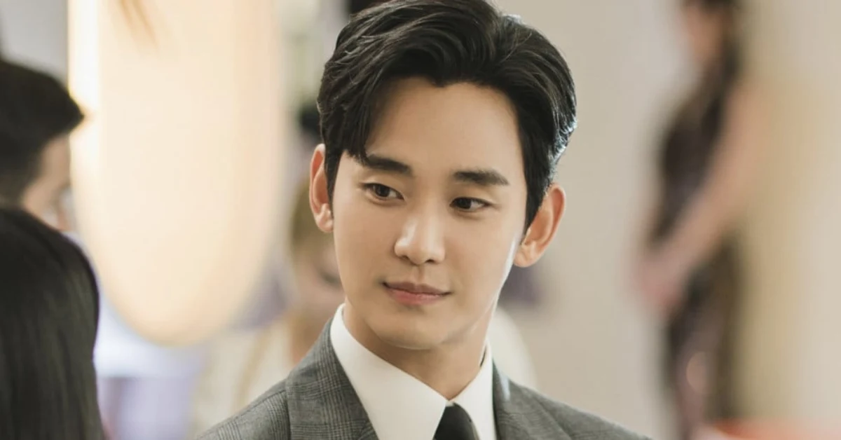 Kim Soo Hyun Takes Up New Challenge For The First Time In A Decade For “Queen Of Tears”