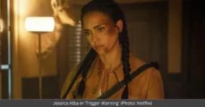 Jessica Alba in ‘Trigger Warning’ (Photo: Netflix)