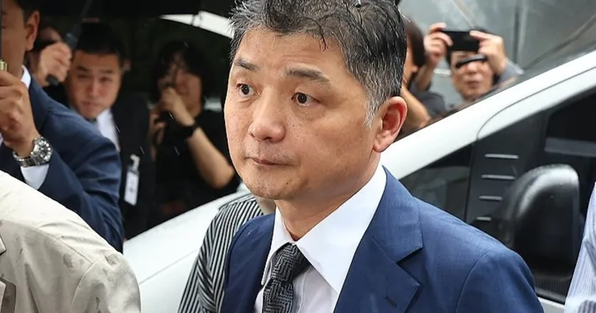 Arrest Warrant For Kakao Founder Kim Bum Soo Issued, For Manipulation Of SM Entertainment Stocks