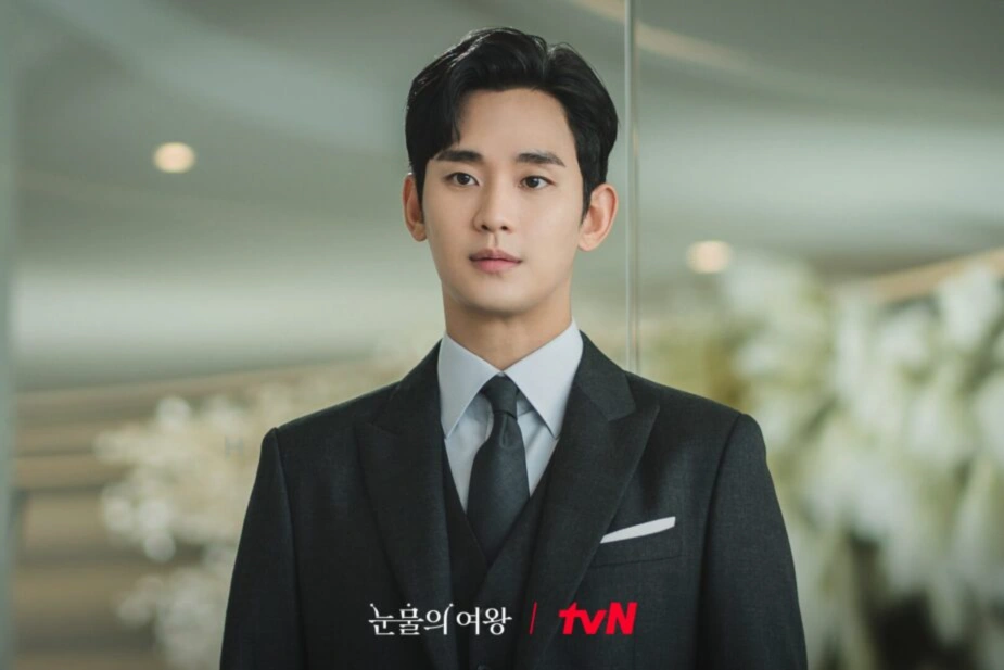 Kim Soo Hyun’s alleged salary for “Queen Of Tears” caused a lot of controversy earlier this year. | tvN
