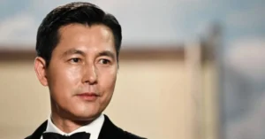 Actor Jung Woo Sung Reportedly Cancels Awards Show Schedule After Baby Controversy; — Agency Responds