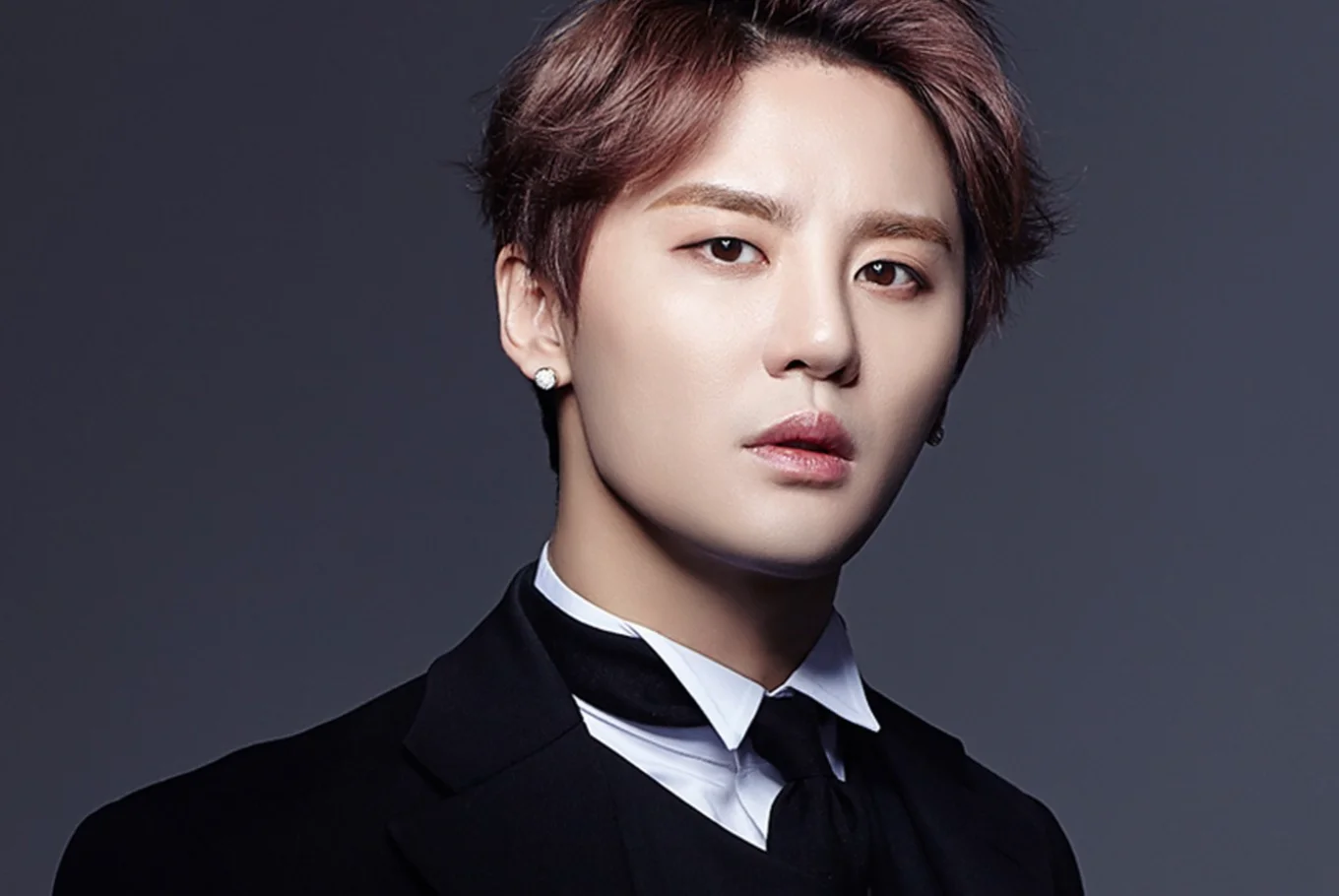 Kim Junsu Speaks Out About Blackmail Incident, Reveals He’s Not the Only Victim