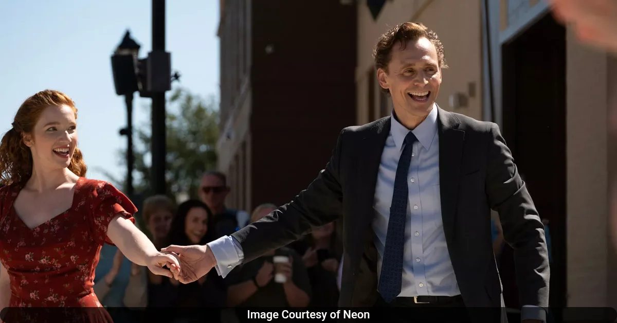 Tom Hiddleston Stars in Stephen King Adaptation ‘The Life of Chuck’ with Reverse Storytelling and Dynamic Dance Sequences in Latest Trailer