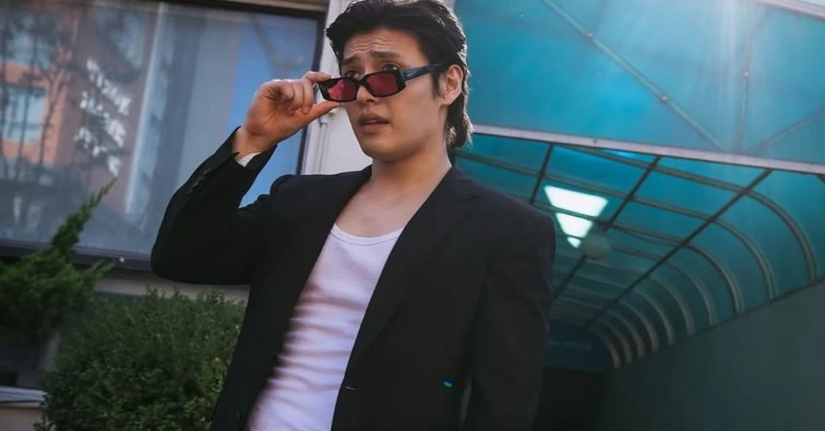 Kang Ha Neul Shows Tough Side as Drug Broker in New Movie "YADANG: The Snitch"