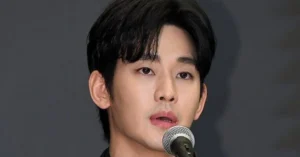 Kim Soo Hyun Addresses Rumors of Dating Kim Sae Ron When She Was Underage