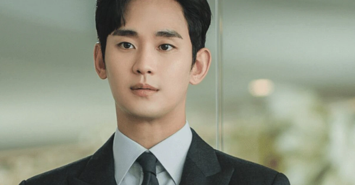 Kim Soo Hyun Struggles with Public Backlash Over Alleged Past Relationship with Kim Sae Ron, Continues Filming MBC’s Good Day Show, Apologizes to Knock-Off Drama Team as Gold Medalist Plans Response Next Week