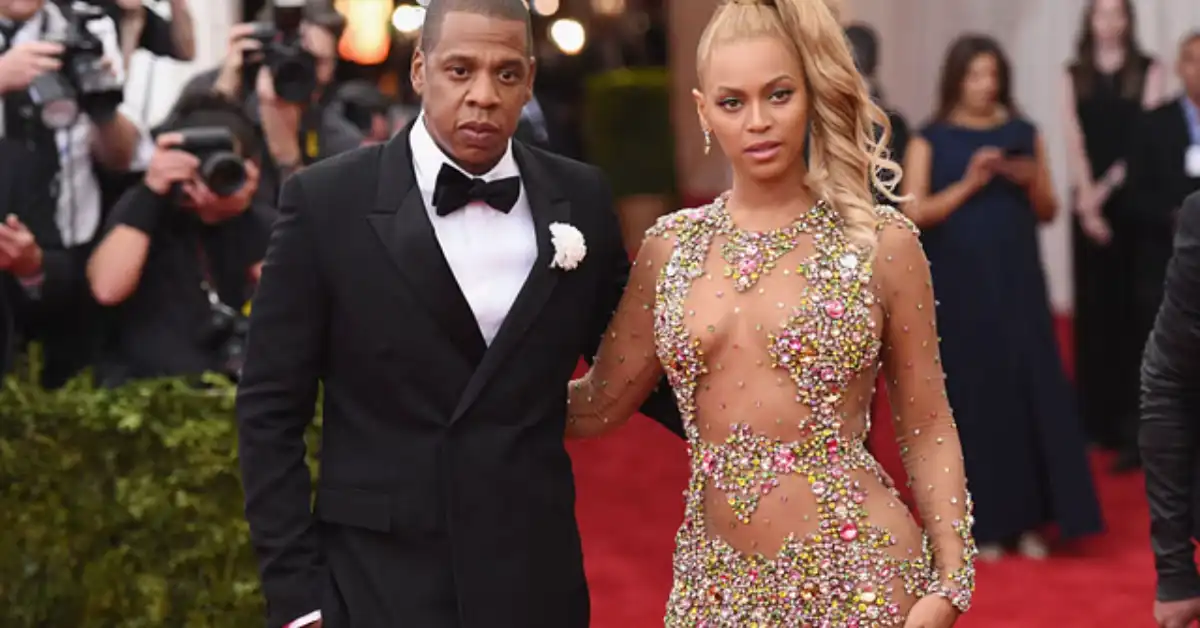 Jay-Z Changes Kanye West Lyric to Beyoncé During Paris Performance; Fans React to Possible Feud