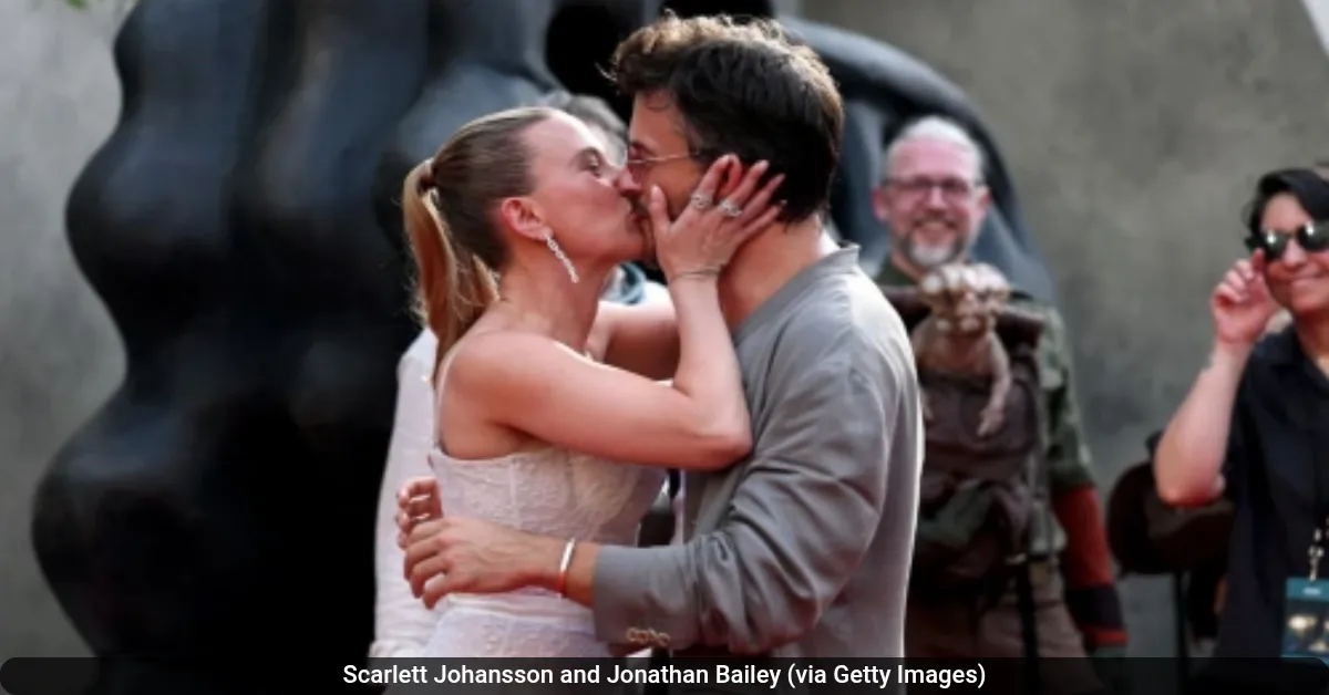 Scarlett Johansson Kisses Jonathan Bailey Again at Jurassic World Premiere While Colin Jost Watches