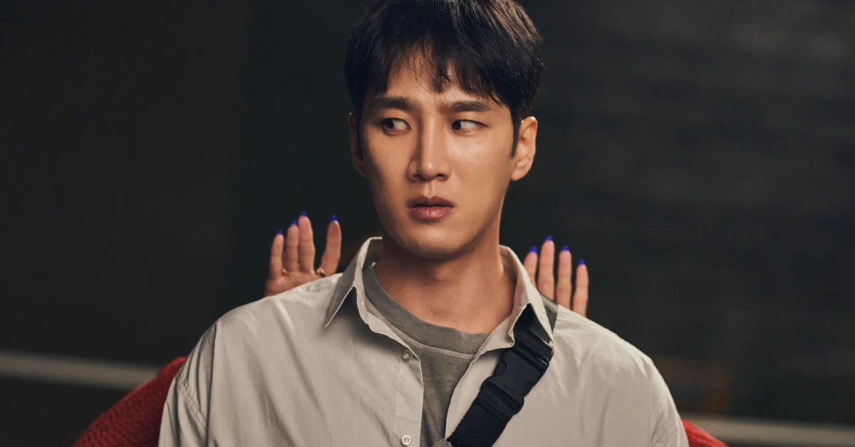 Ahn Bo Hyun Transforms Into a Terrified but Devoted Protector in New Movie “Pretty Crazy” With Lim YoonA