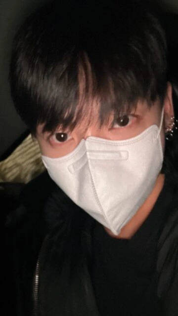 BTSs Jungkook @mnijungkook Instagram jungkook