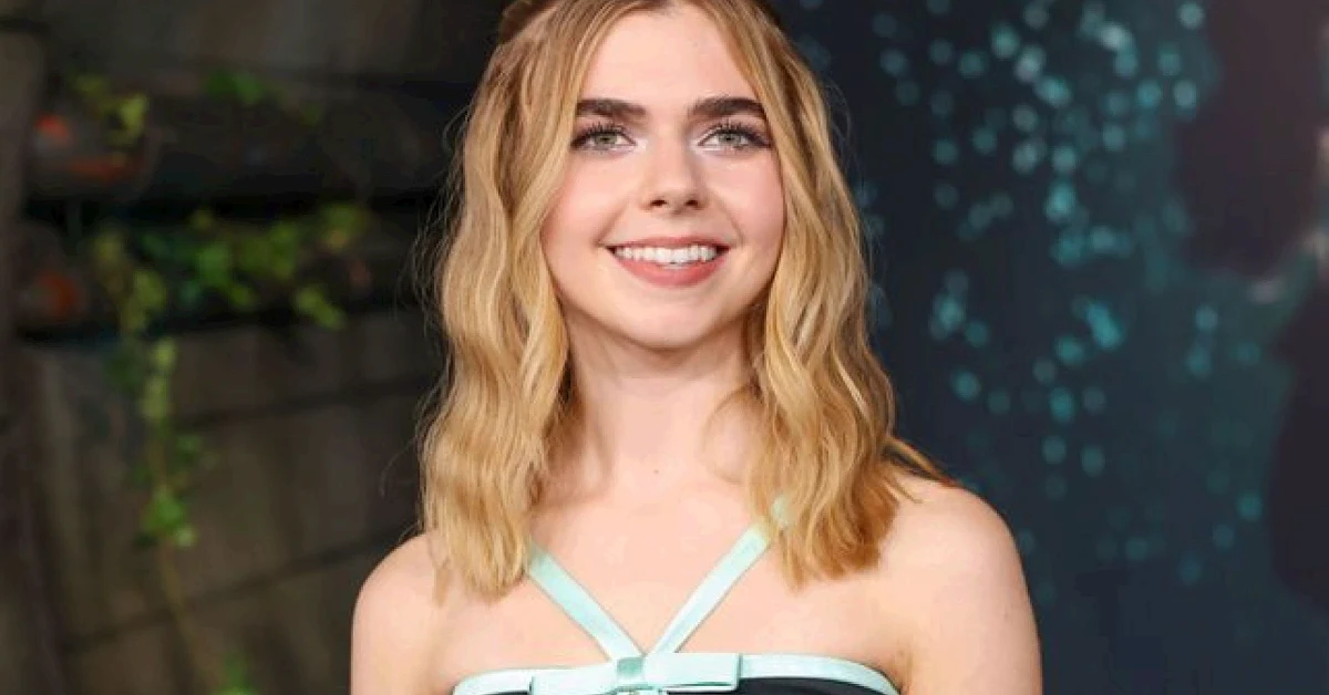 IT: Welcome to Derry Star Describes Real Terror of Meeting Pennywise On Set