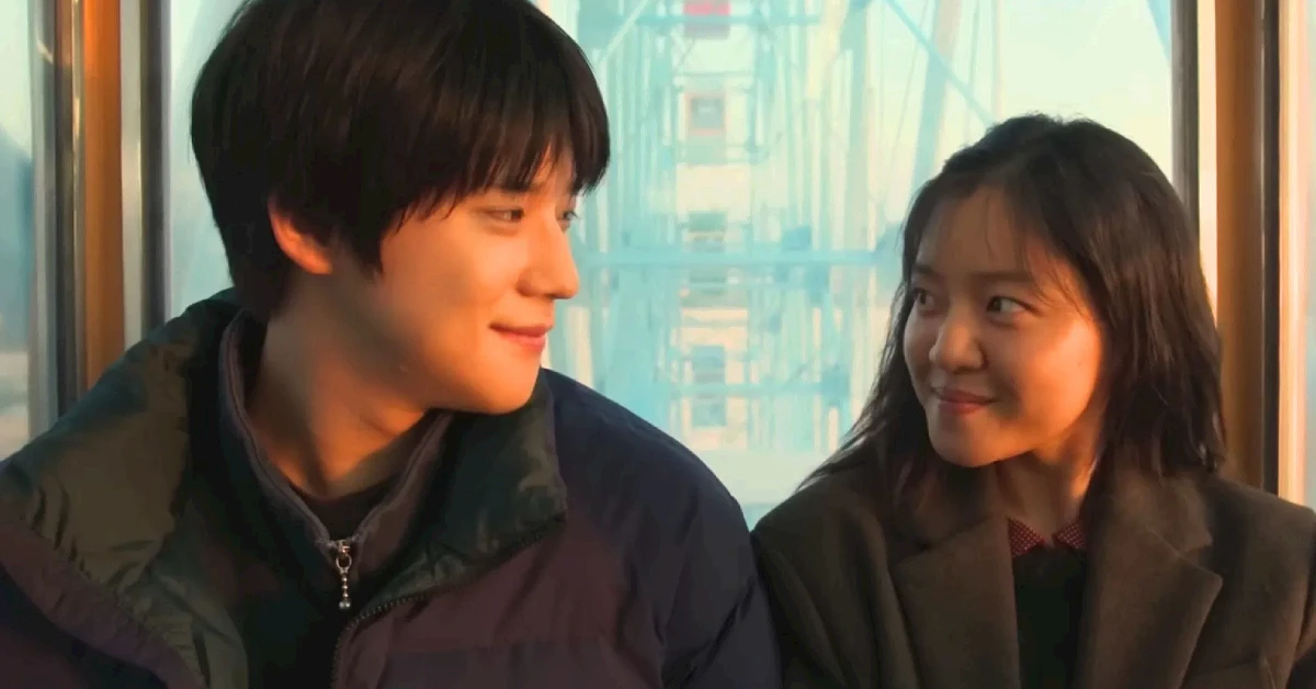 Moon Sang-min and Go Ah-sung in Pavane | Image via YouTube/Netflix