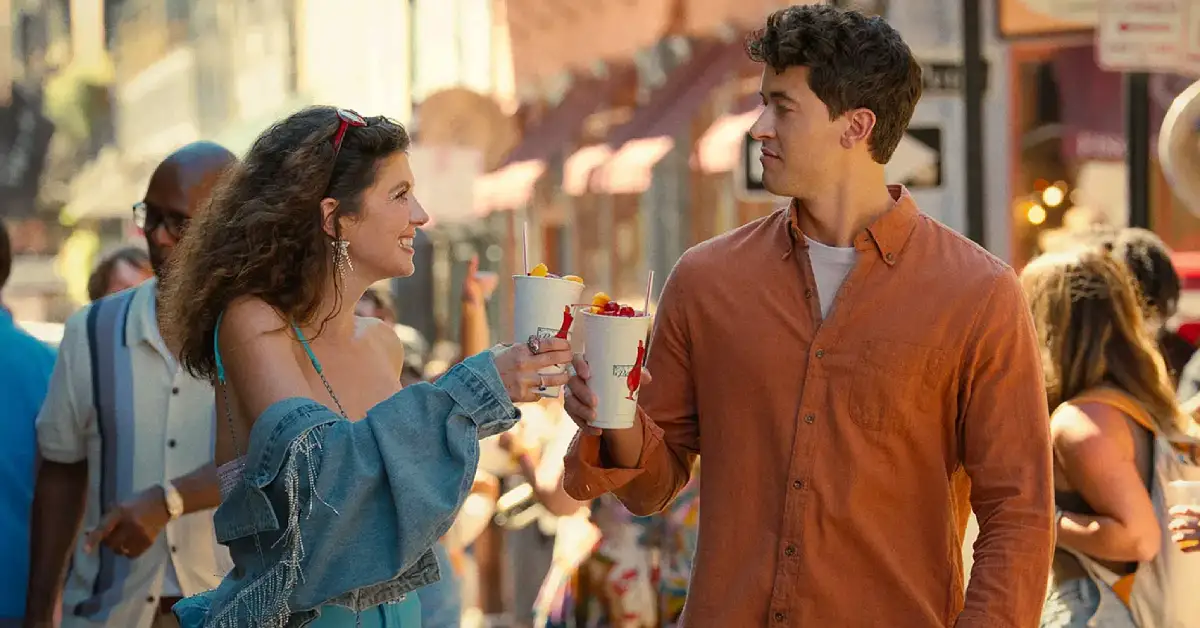 Tom Blyth and Emily Bader appear as the film's leads. (Image via Netflix)