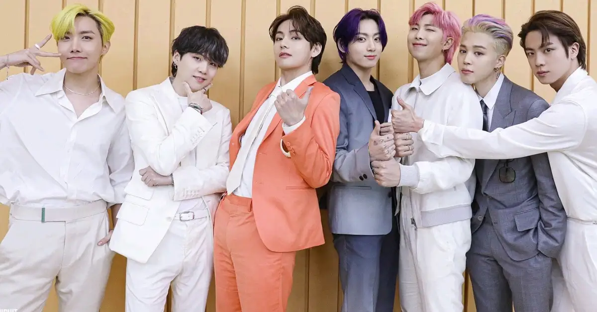 BTS members Image via Weverse BTS 48kb BTS members (Image via Weverse/BTS)