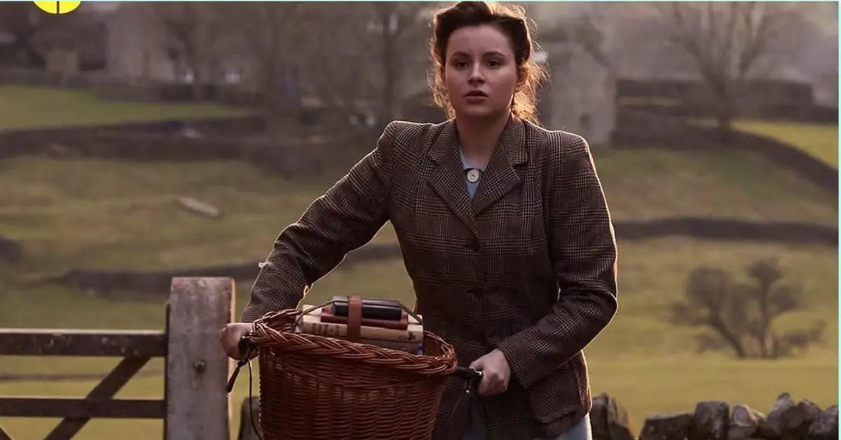 Imogen Clawson, who plays Jenny Alderson, will return to All Creatures Great and Small (Image Via Instagram/@channel5_tv)