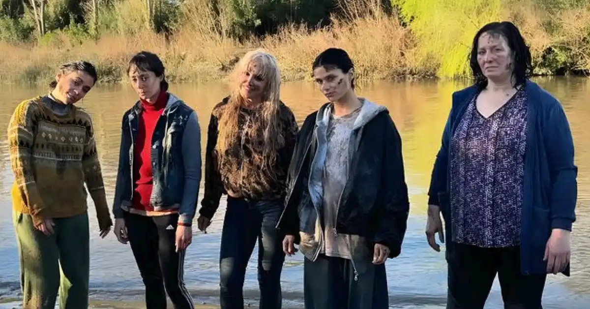 In the Mud ( Image via Instagram / @elmarginaltv )