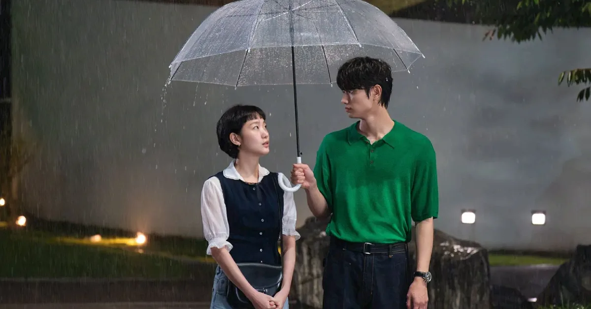 Yumi with her new love interest Image via X @studiodragonKR 53kb Yumi’s Cells Season 3 Cast and Character Guide: Who’s Who in the K-Drama Finale