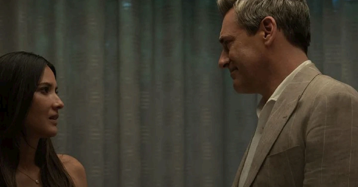 A still from Your Friends & Neighbors Episode 7 (Image Via. Apple TV)