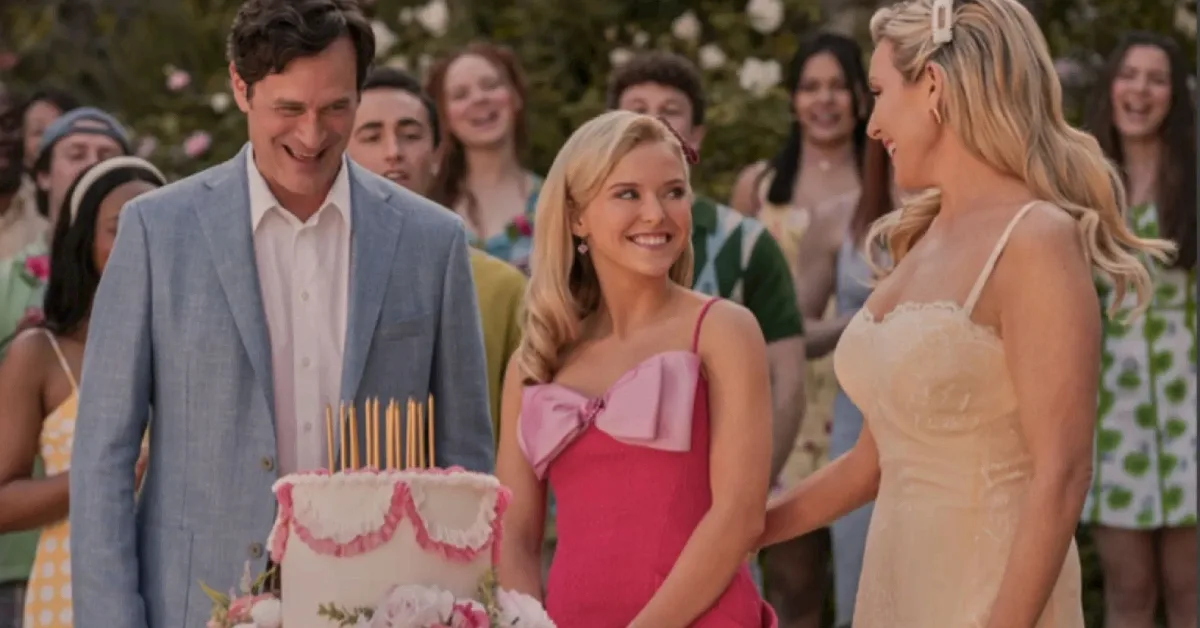 Elle Woods with her parents (Image via Prime Video))