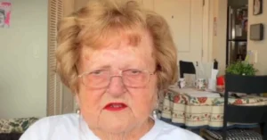 96-Year-Old Influencer Lillian Droniak Says Retirement Home Tried to Evict Her for Partying
