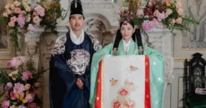 Arden Cho ties the knot with Christopher Lee in dreamy Florence wedding. 59kb ‘KPop Demon Hunters’ Star Arden Cho Marries Christopher Lee in Dreamy Florence Wedding