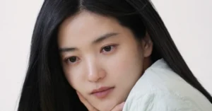 Kim Tae-ri May Return to TV After 3 Years With New Drama “Sister, I Am Queen in This Life”
