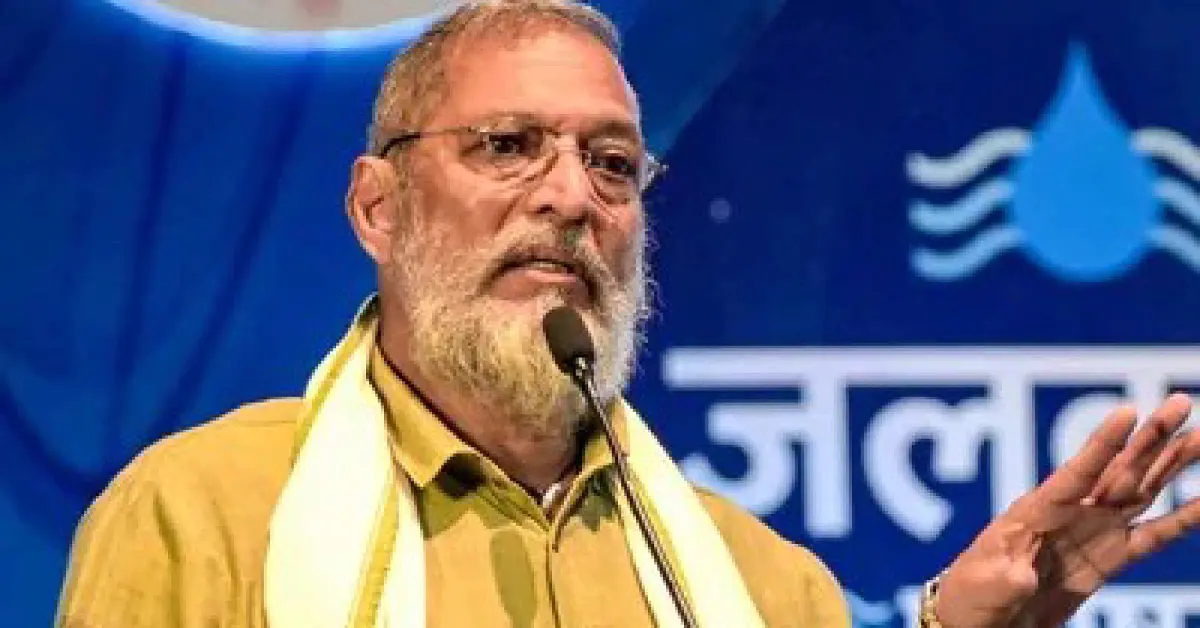 Yogi Adityanath Praises Nana Patekar for Quietly Helping Farmers During Suicide Crisis