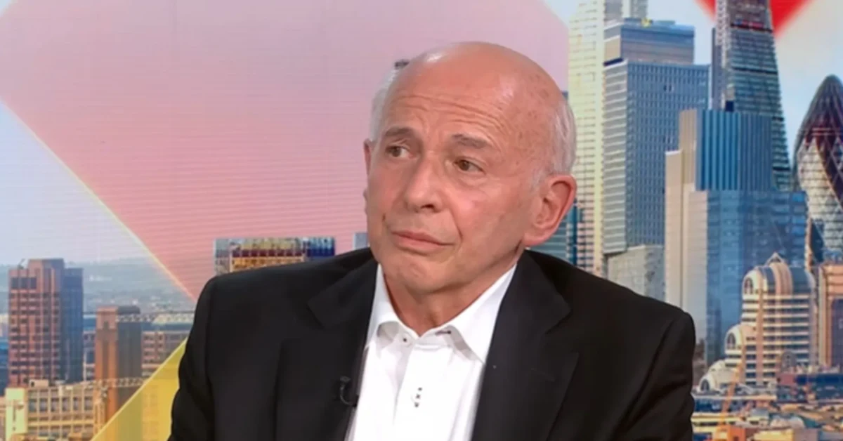 Sky News Interview: UFO Author Jonathan Caplan Says Aliens Have Visited Earth – Presenter Left Shocked